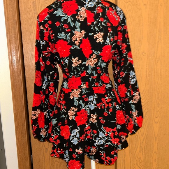 EleBlack and Red Floral Romper - Picture 7 of 9